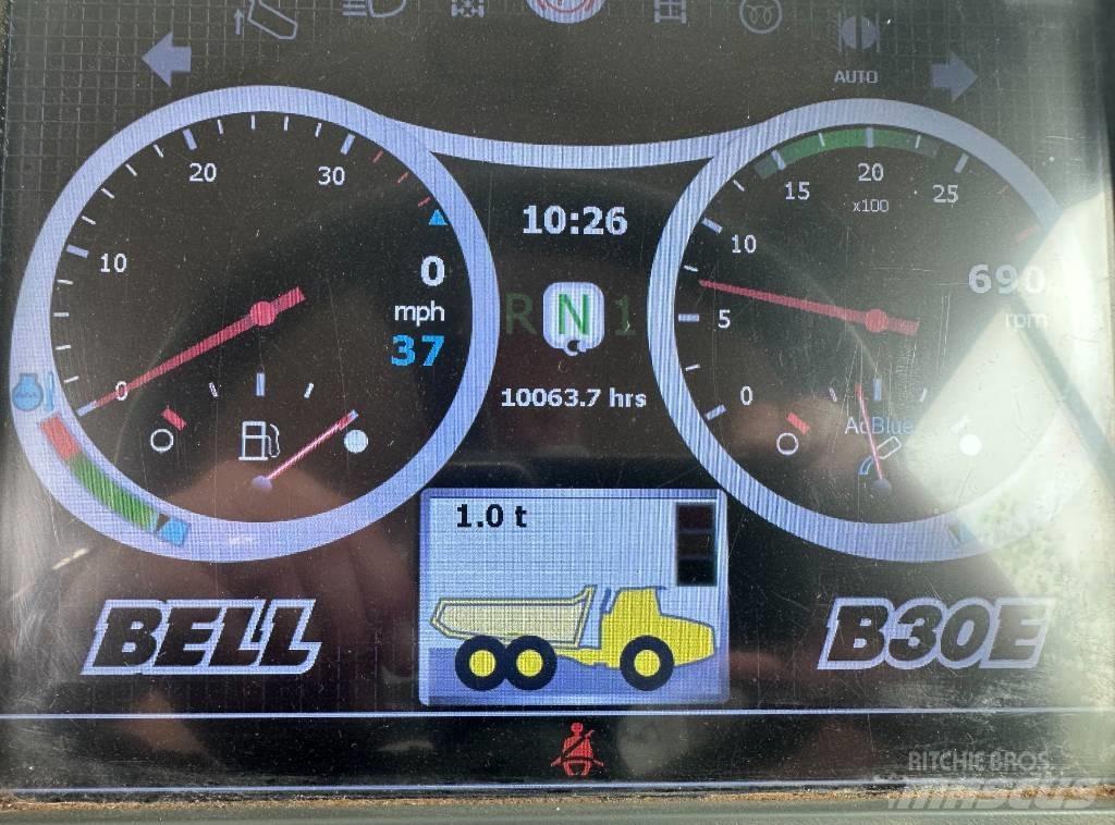Bell B 30 E 铰接式自卸车