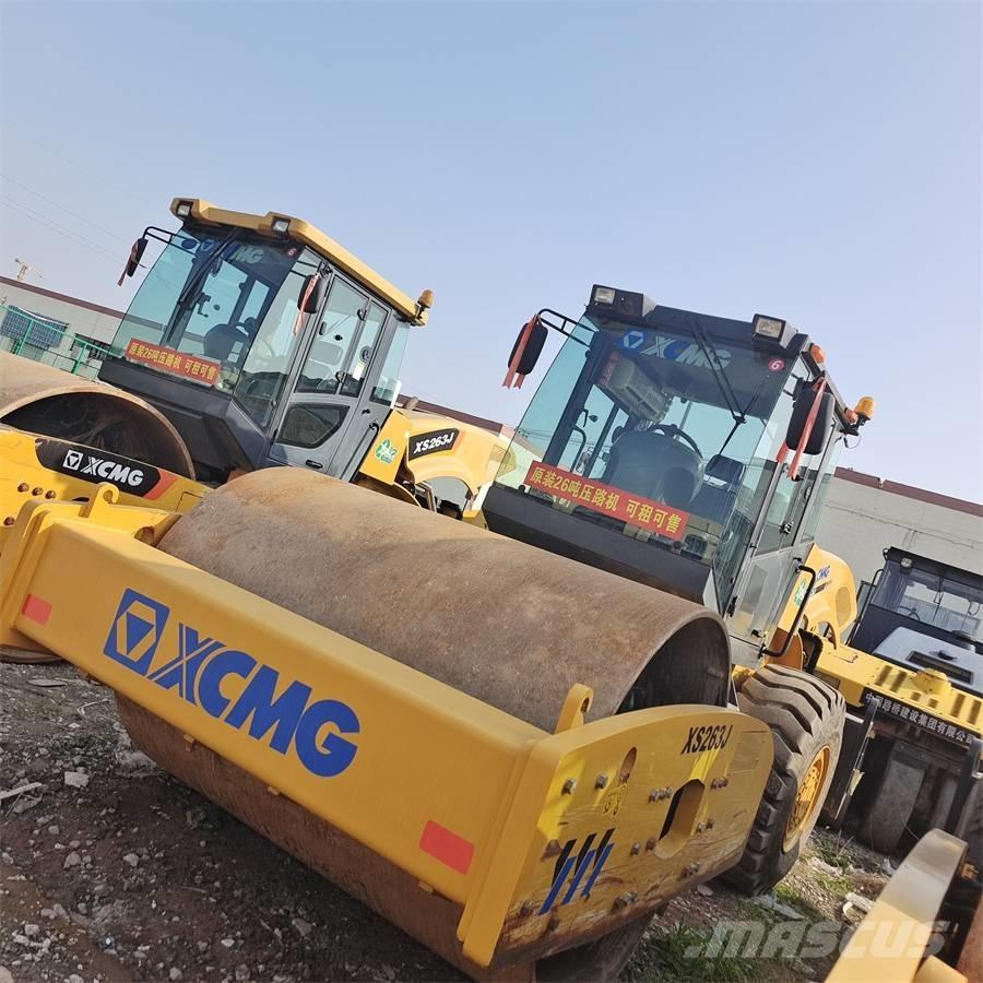 XCMG XS 263 J 单轮压路机