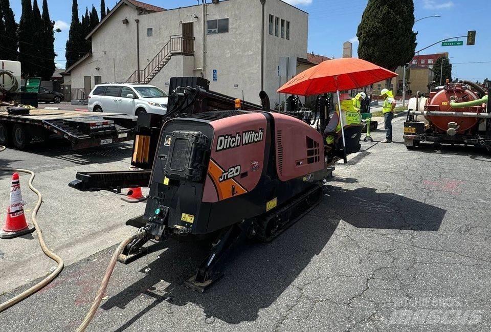 Ditch Witch JT20 水平定向钻井设备