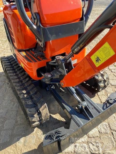 Kubota U 10-3 小型挖掘机
