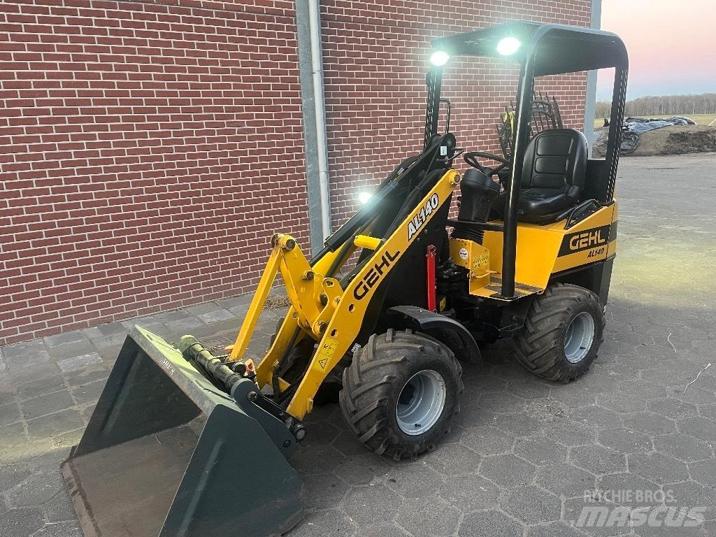 Gehl AL 140 小型装载机