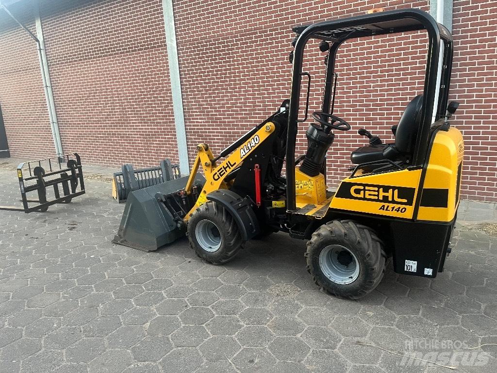 Gehl AL 140 小型装载机