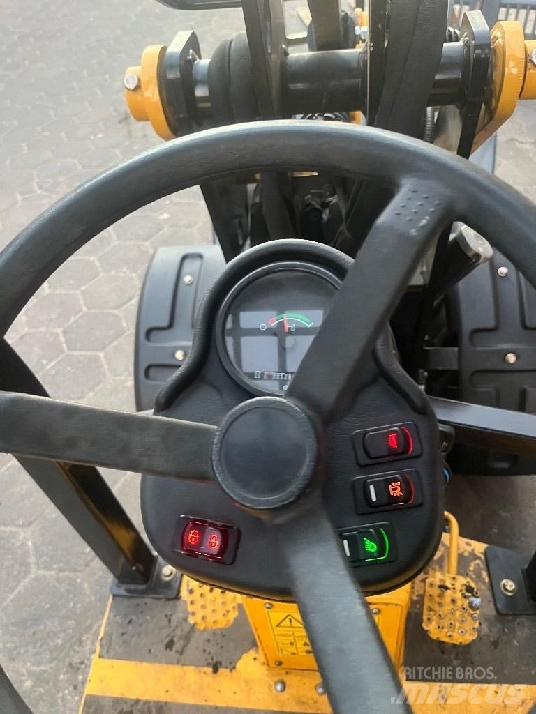 Gehl AL 140 小型装载机