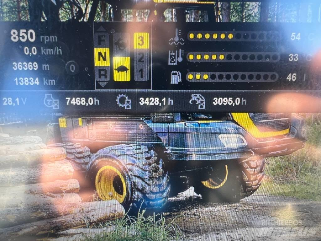 Ponsse Buffalo 8W 集运机