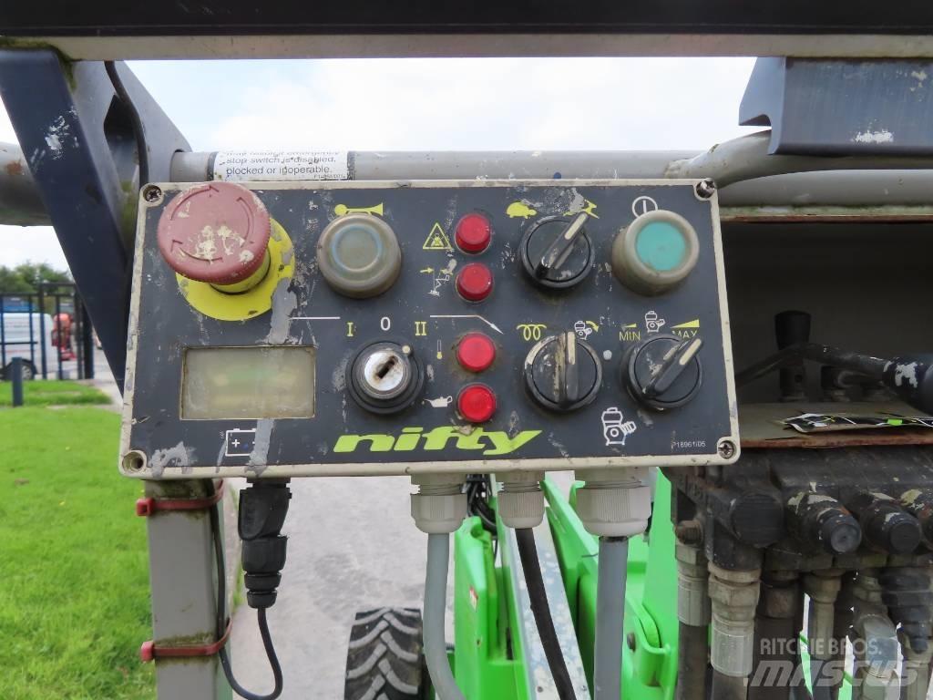 Niftylift HR 12 曲臂高空工作平台