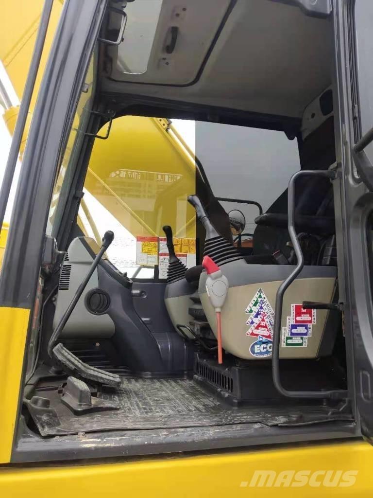 Komatsu PC 200 履带挖掘机