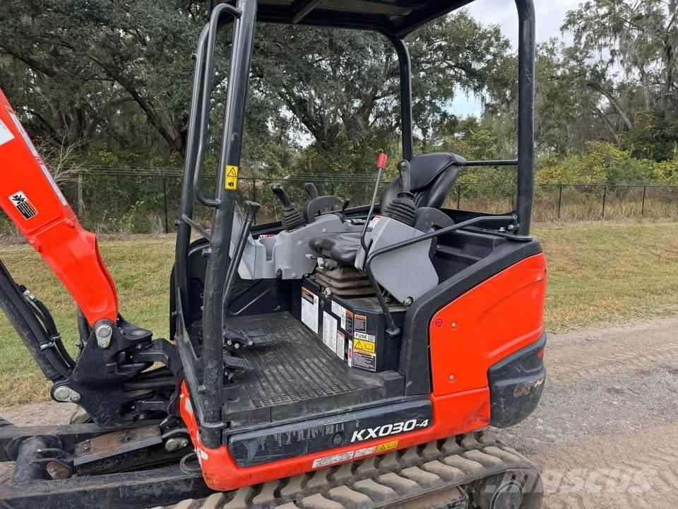 Kubota KX 030-4 小型挖掘机