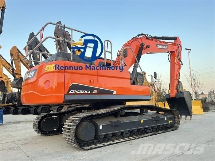 Doosan DX 300LC-9C 履带挖掘机