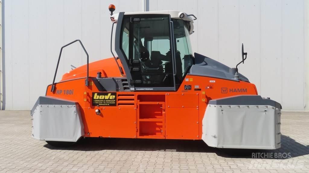 Hamm HP 180i 胶轮压路机