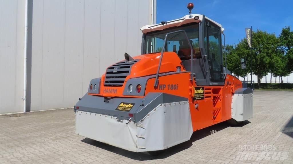 Hamm HP 180i 胶轮压路机