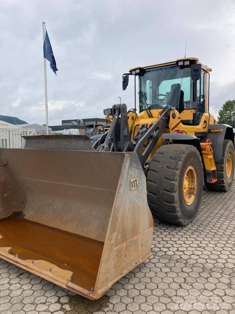Volvo L 70 H 轮式装载机