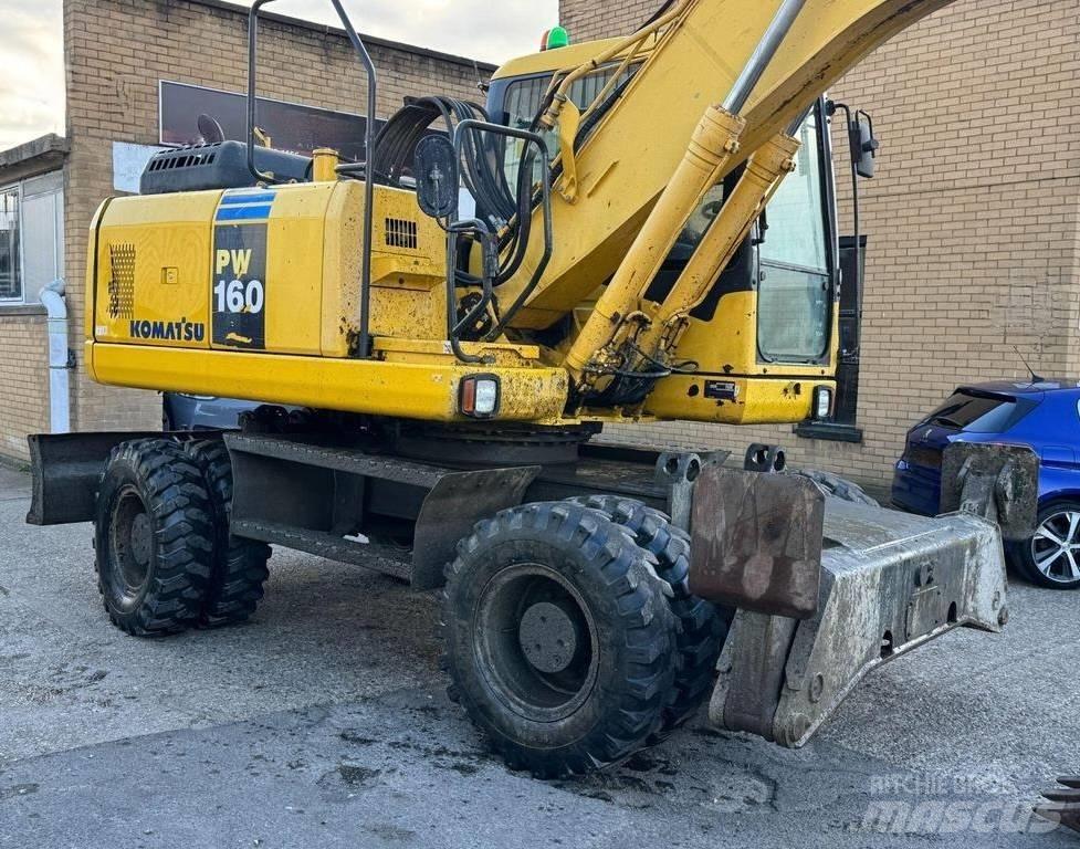 Komatsu PW 160-7 轮式挖掘机