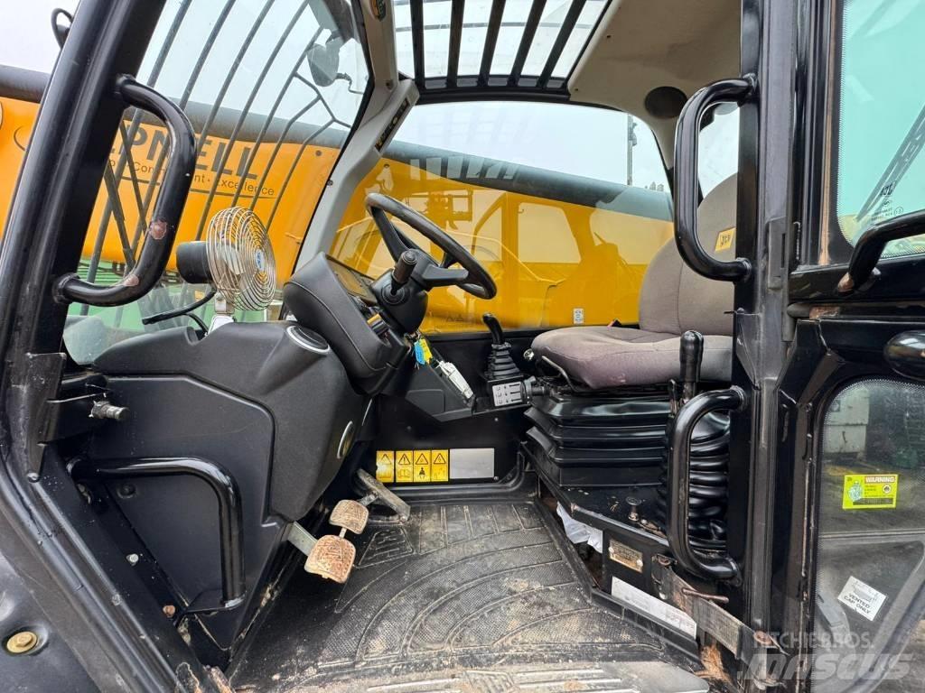 JCB 540-170 伸缩臂叉装车|叉装车