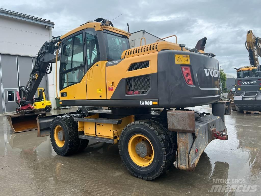 Volvo EW160D 轮式挖掘机