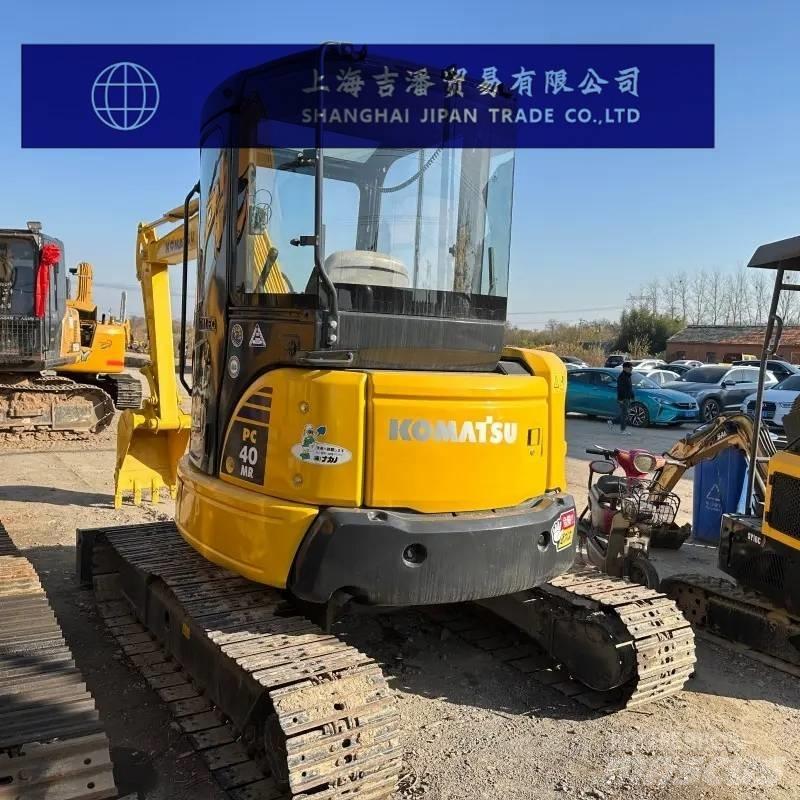 Komatsu PC 40 MR 小型挖掘机