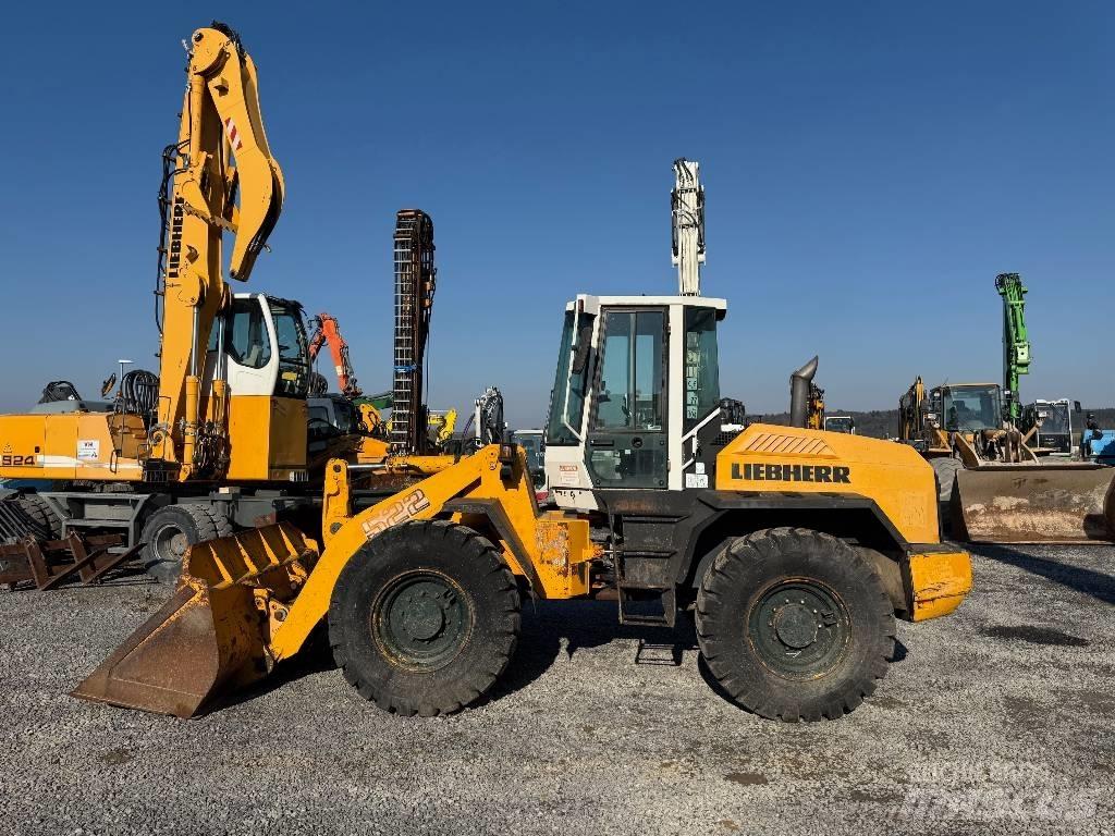 Liebherr L 522 轮式装载机