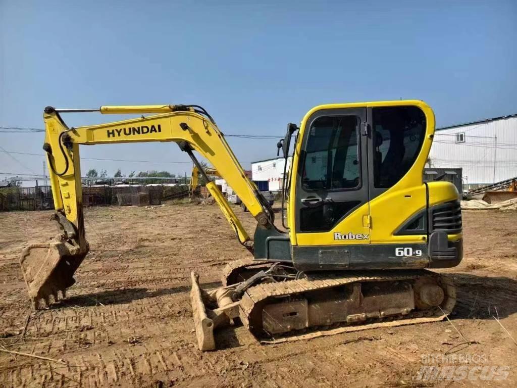 Hyundai 60 小型挖掘机