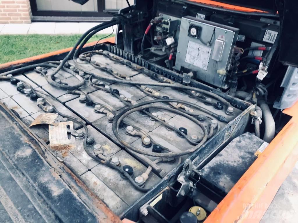 Toyota 7 FB MF 50 电动叉车