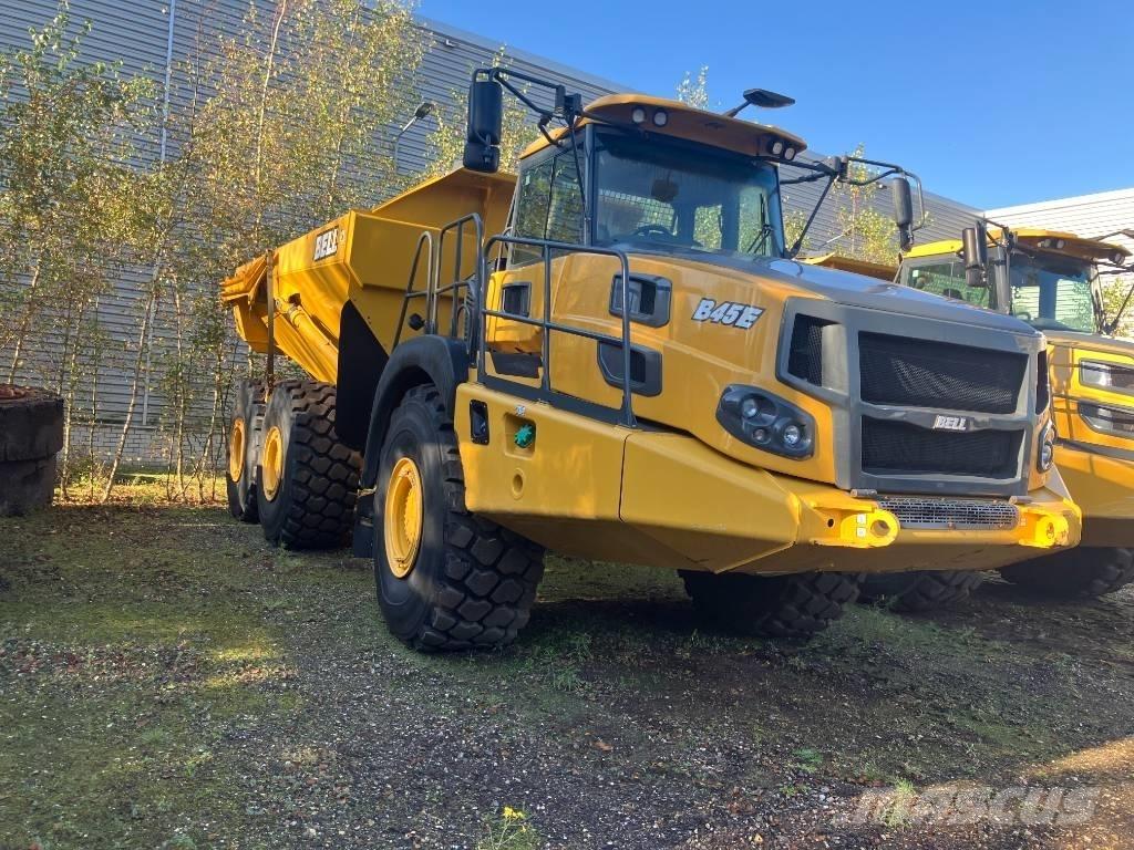 Bell B45E 6x6 铰接式自卸车