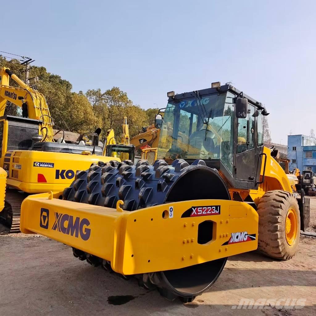 XCMG XS 223 J 单轮压路机