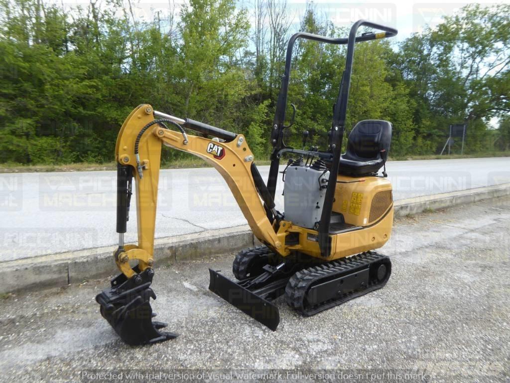 CAT 300.9D 小型挖掘机