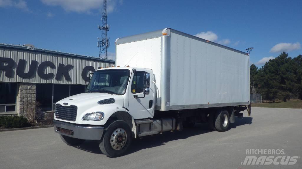Freightliner M2 106 厢式货车