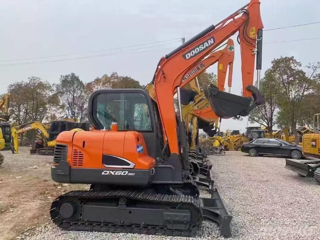 Doosan DX 60 履带挖掘机