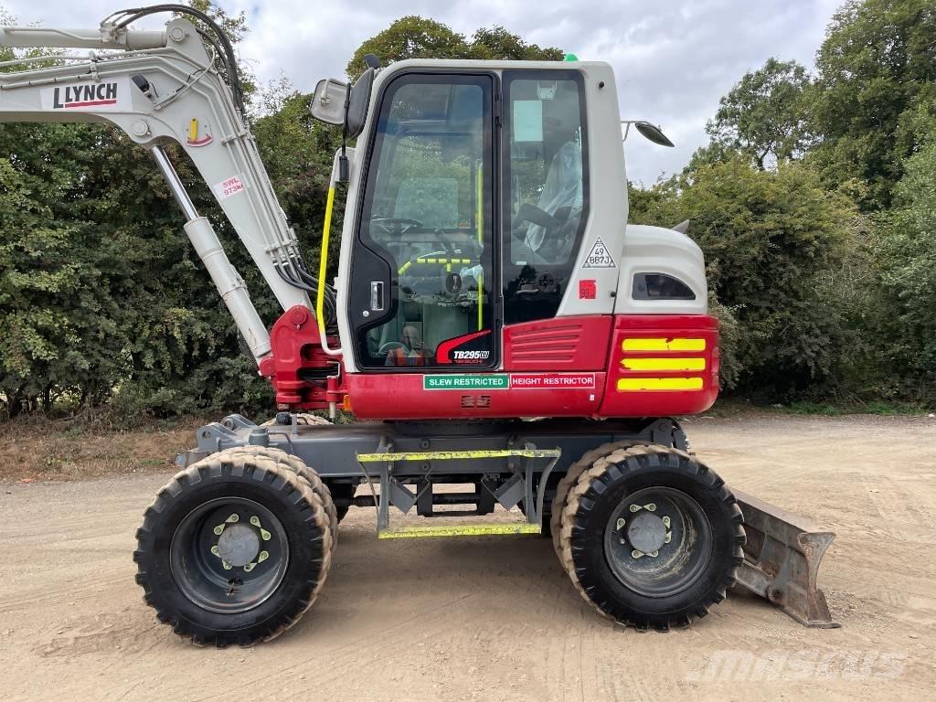 Takeuchi TB 295 W 轮式挖掘机