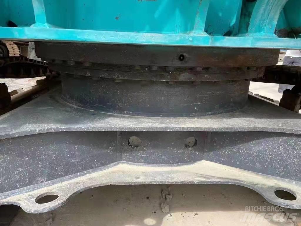 Kobelco SK 130 履带挖掘机