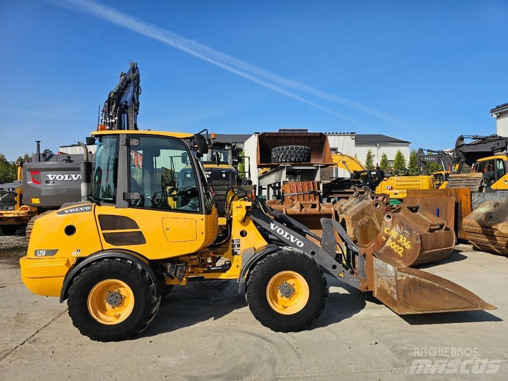 Volvo L 25 F 轮式装载机
