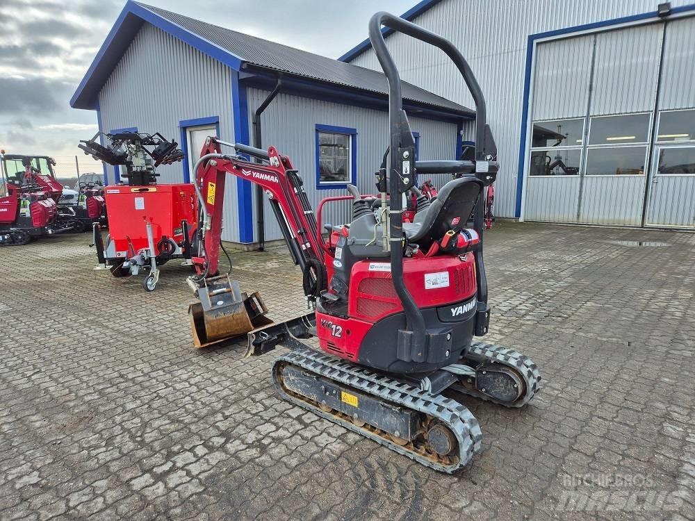 Yanmar Vio 12 小型挖掘机