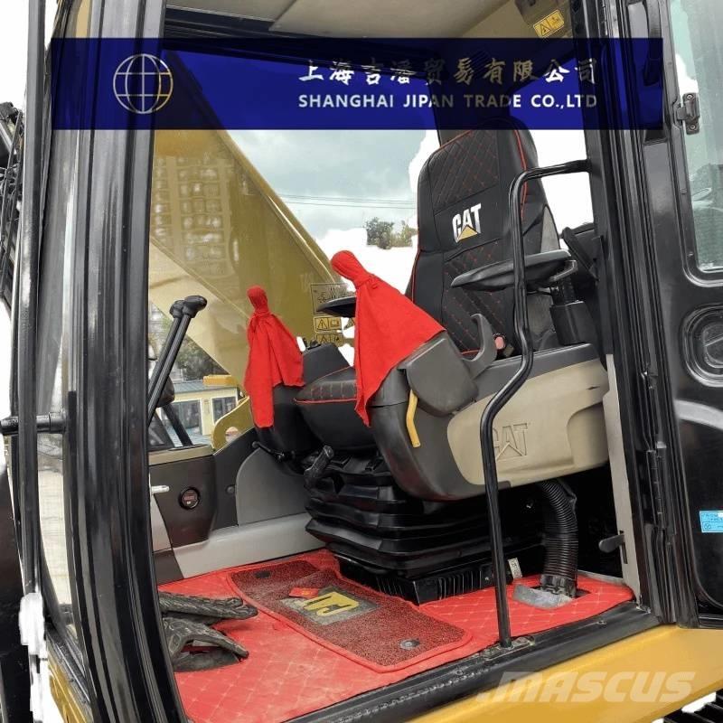 CAT 320 D 履带挖掘机