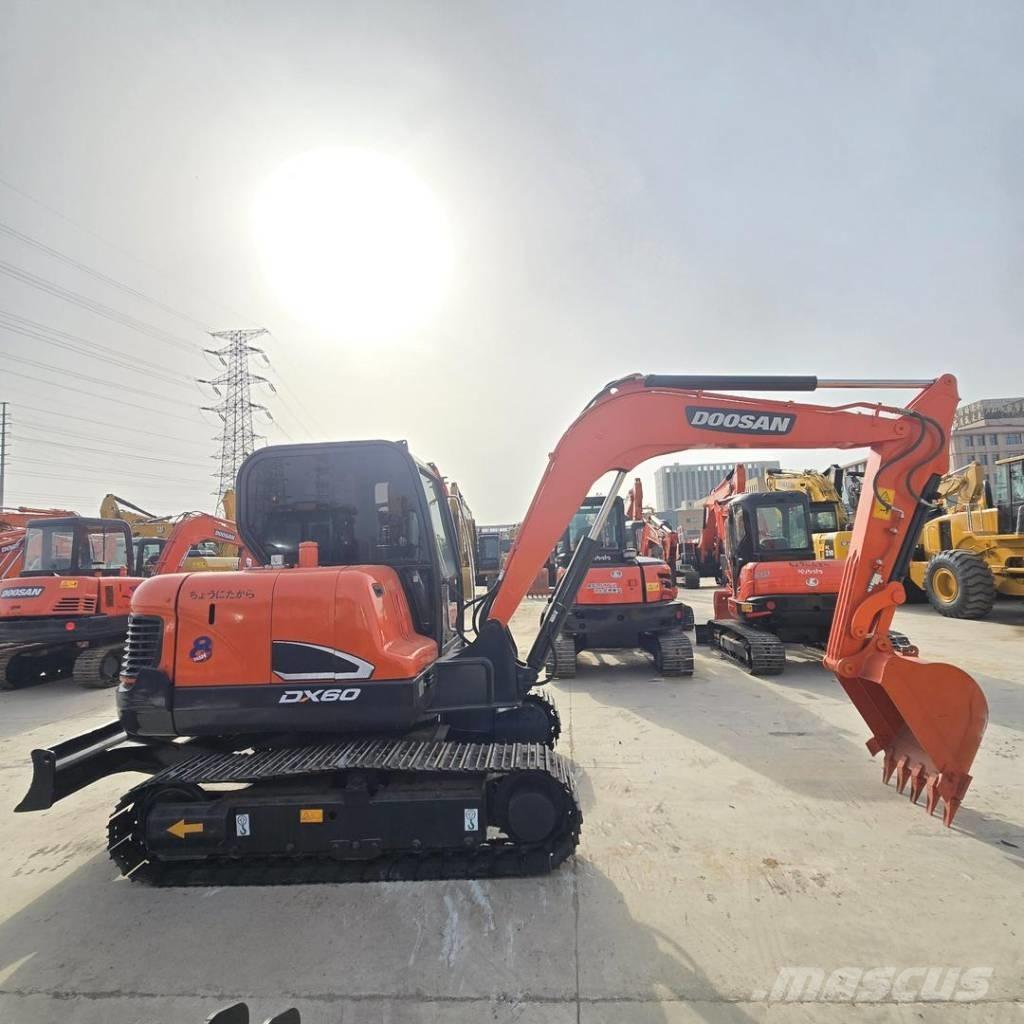 Doosan DX 60 小型挖掘机