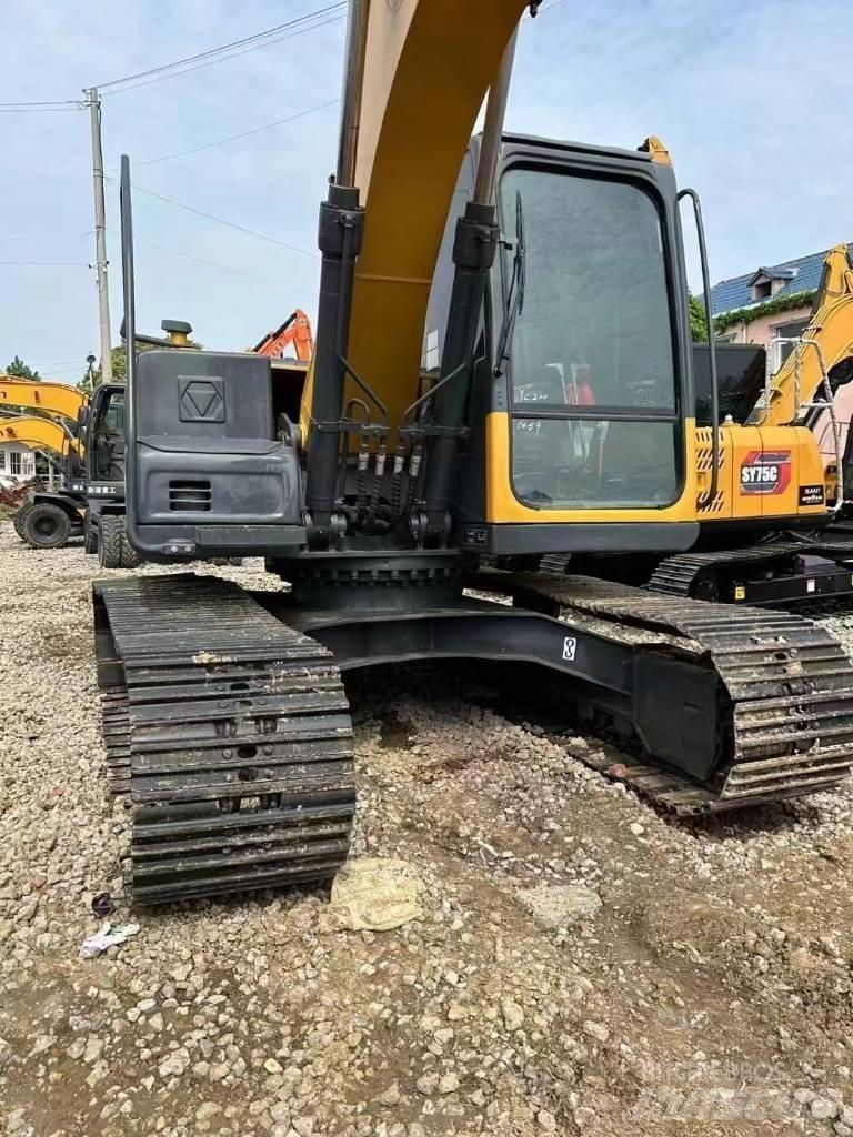 XCMG XE 150 D 中型挖掘机