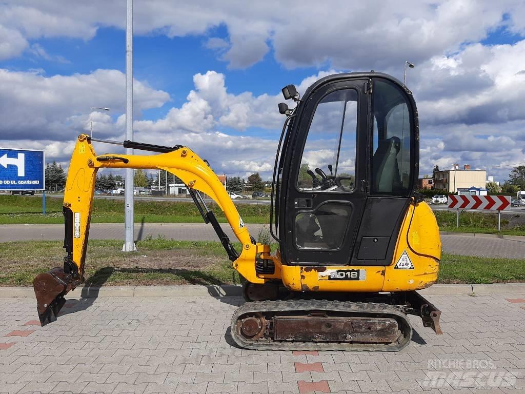 JCB 8018 小型挖掘机
