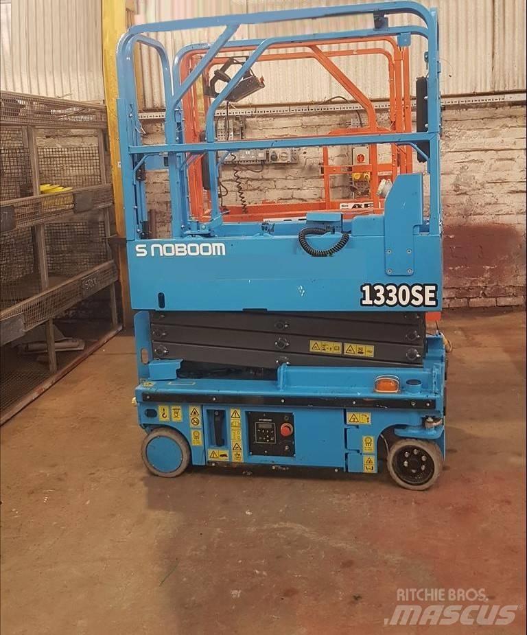 Sinoboom 1330S 剪叉式升降机