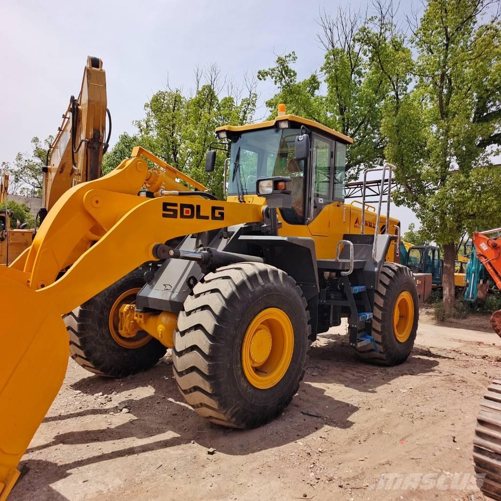 SDLG 956L 轮式装载机