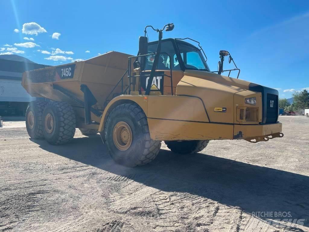 CAT 745 C 铰接式自卸车