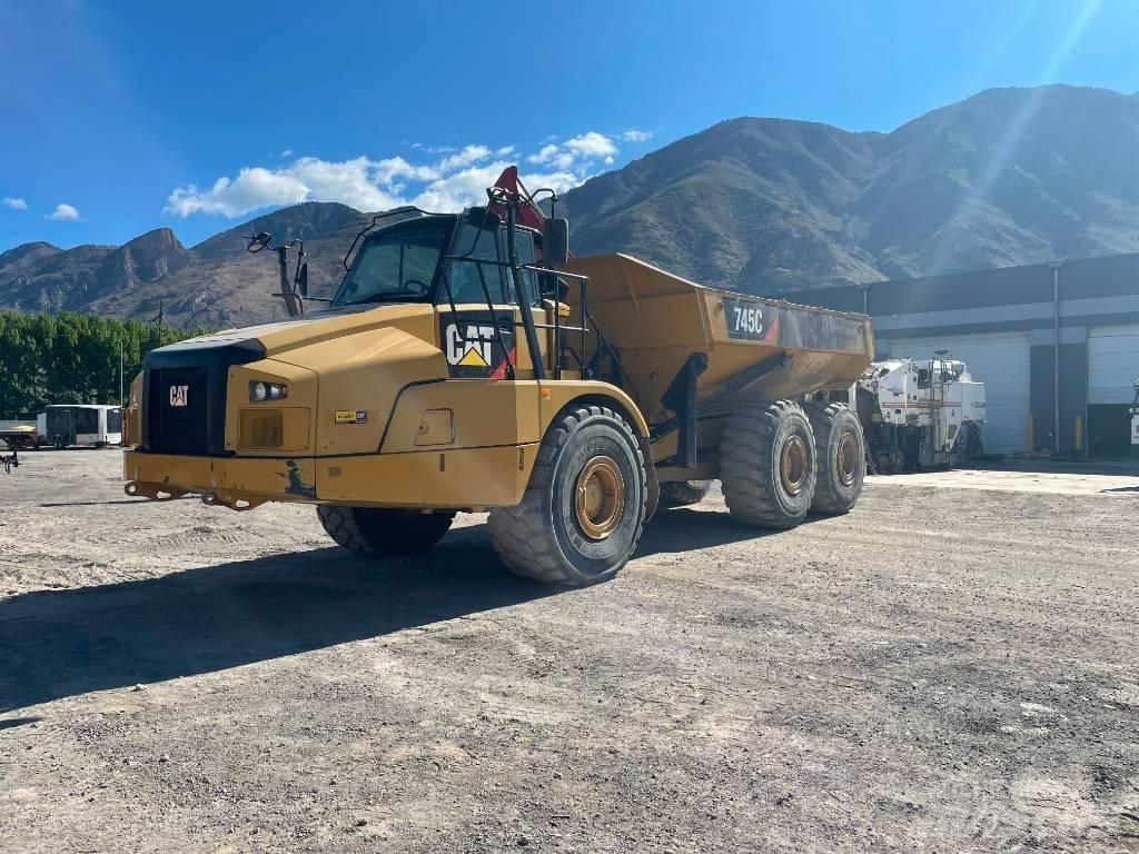 CAT 745 C 铰接式自卸车