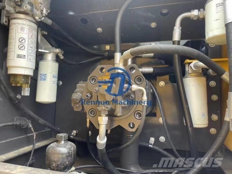 Volvo EC210 履带挖掘机