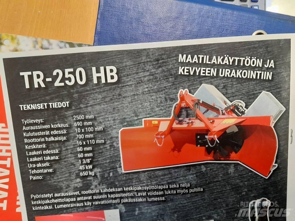 TR 250  HB 扬雪机