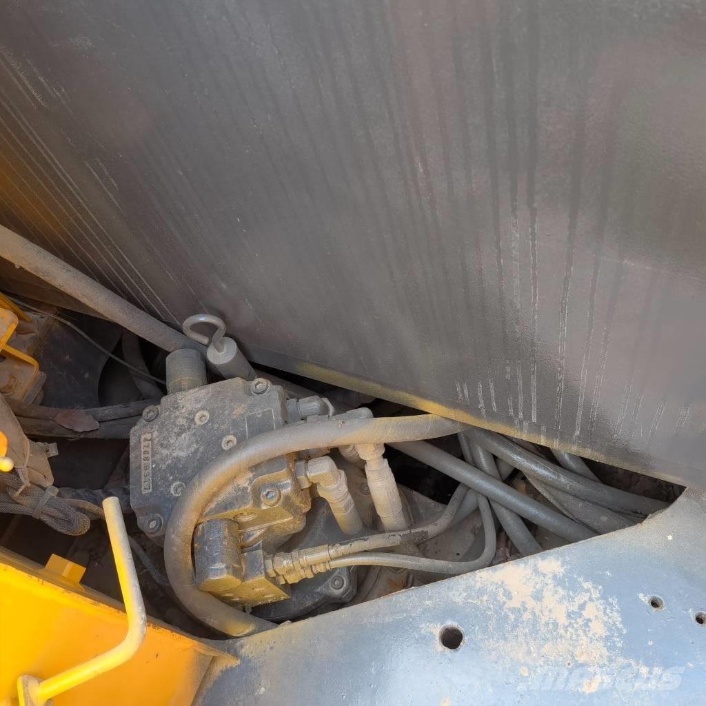 Volvo EC60 小型挖掘机