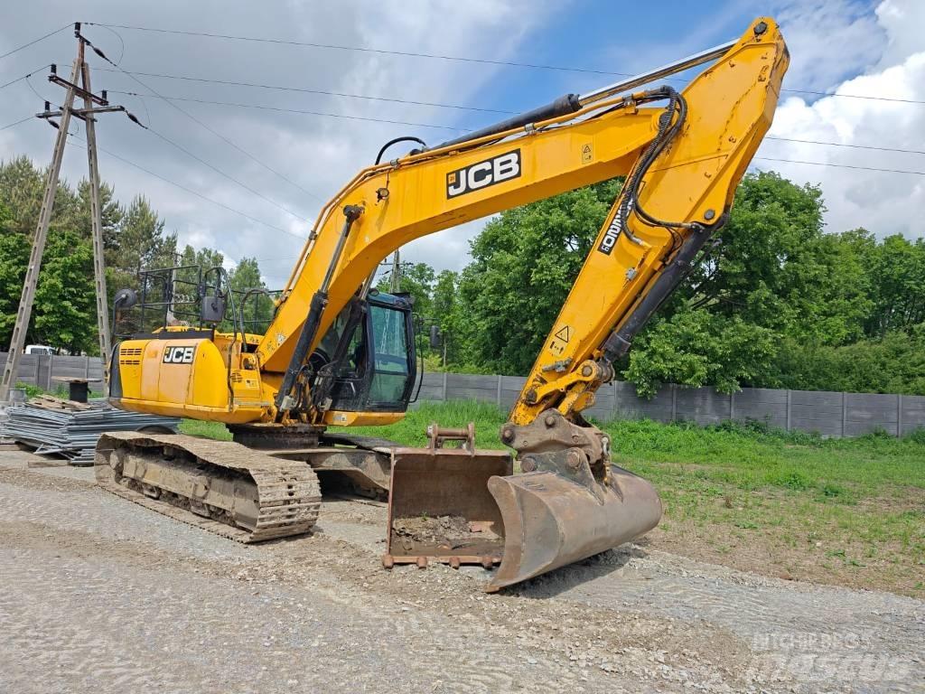 JCB JS 220 LC 履带挖掘机