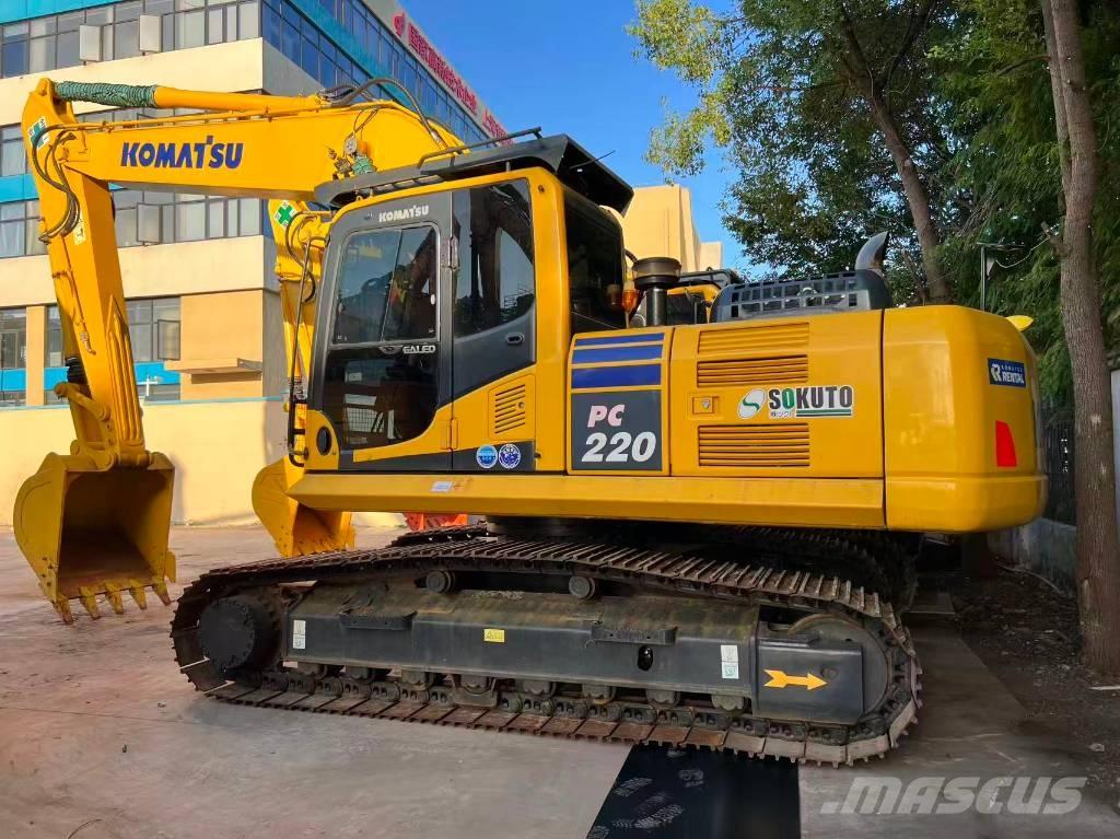 Komatsu PC 220-8 履带挖掘机