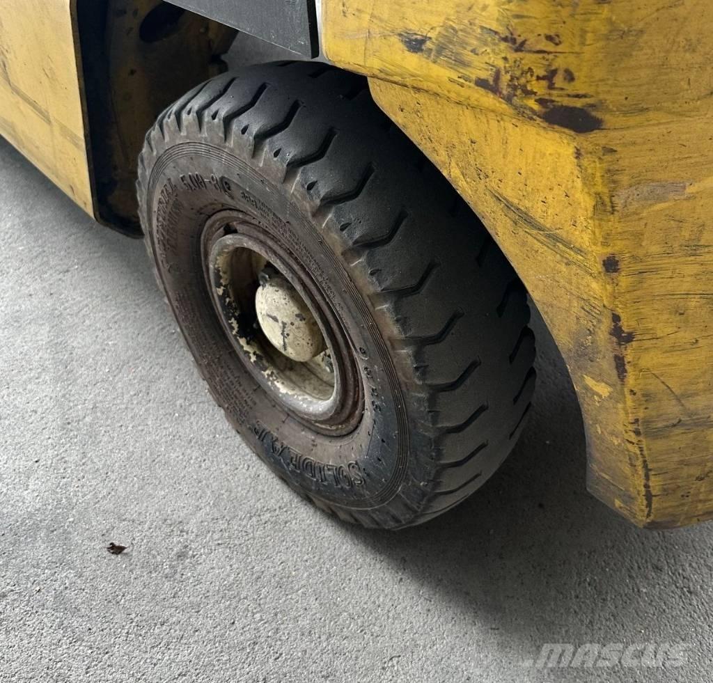 Yale GLP 16 AF 天然气叉车