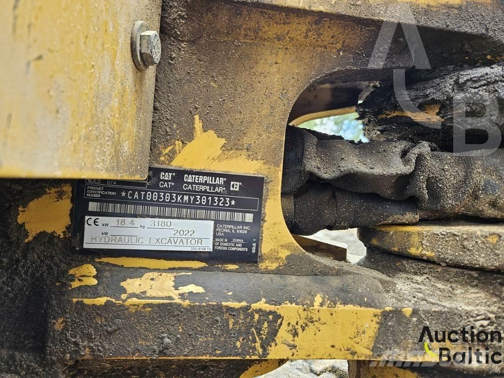 CAT 303 CR 小型挖掘机