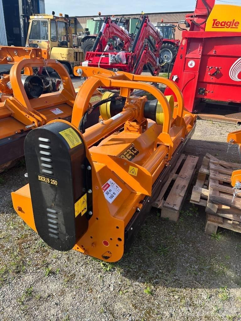 Berti Ekr-s 250 牧场割草机和切顶器