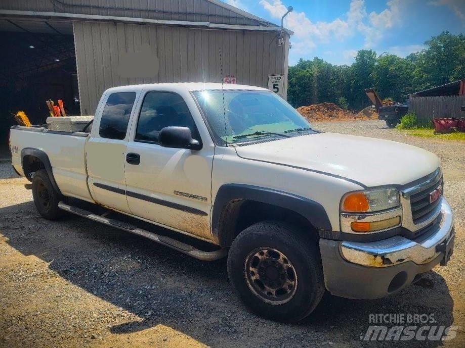 GMC 2500 HD 皮卡车