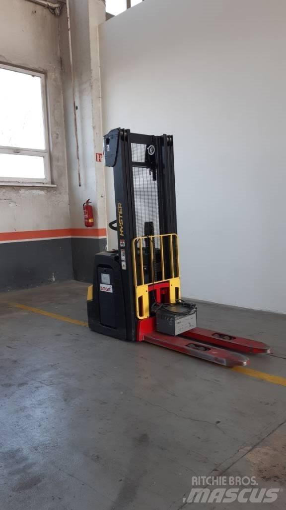 Hyster S1.6 手推堆垛车