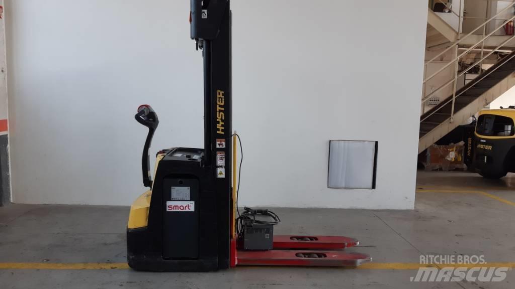 Hyster S1.6 手推堆垛车